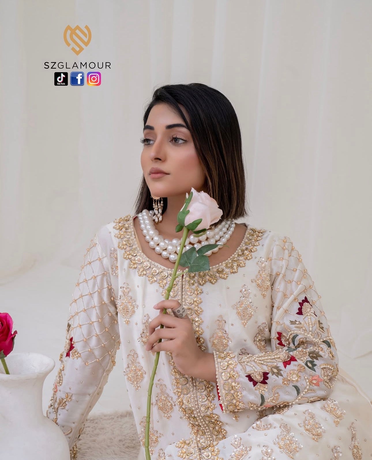 Delicate ivory tones